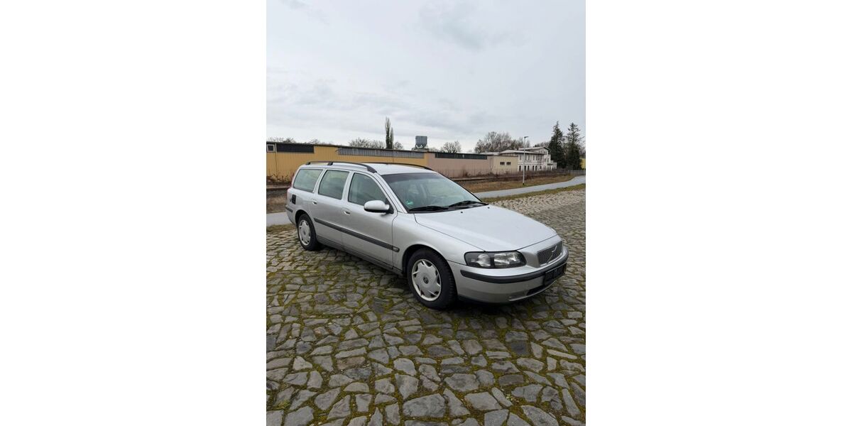 Volvo V70 248.100 km 1.500 &euro; Steinlah 38275