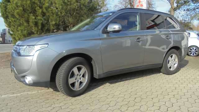 Mitsubishi Outlander 260.500 km 6.650 &euro; Peine 31226