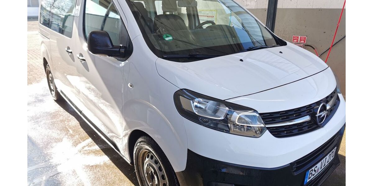 Opel Vivaro 193.000 km 12.900 &euro; Braunschweig 38112
