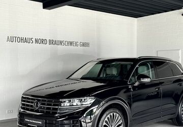 VW Touareg 18.312 km 74.990 &euro; Braunschweig 38112