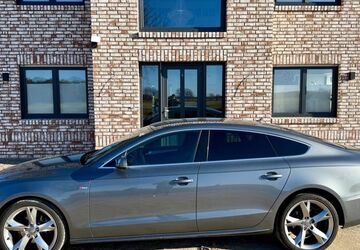Audi A5 141.500 km 15.996 &euro; Peine 31234