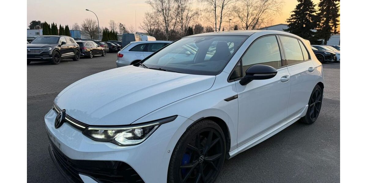 VW Golf 123.847 km 33.990 &euro; Braunschweig 38122