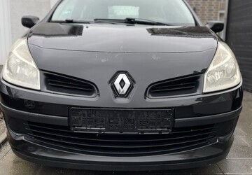 Renault Clio 144.853 km 2.300 &euro; Braunschweig 38100