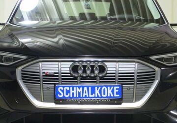 Audi e-tron 37.500 km 34.950 &euro; Braunschweig 38112