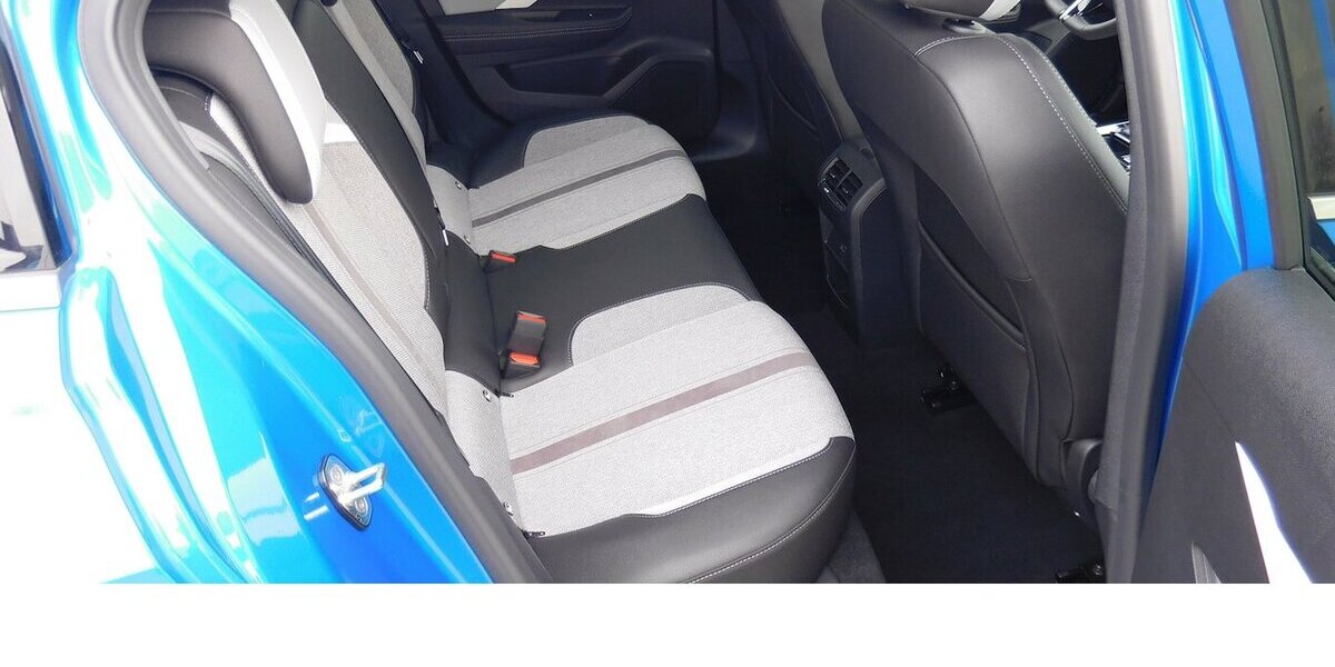 Opel Astra 1.2 TSI 4Trg Klima Navi Alu 32.500 km 15.990 &euro; Vordorf 38533