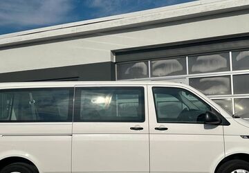 VW T6 Transporter 220.433 km 20.899 &euro; Braunschweig 38112