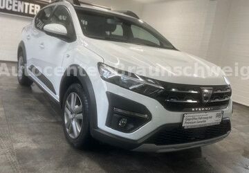 Dacia Sandero 74.200 km 10.450 &euro; Braunschweig 38112