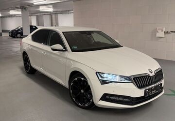 Skoda Superb 151.500 km 20.750 &euro; Peine 31226