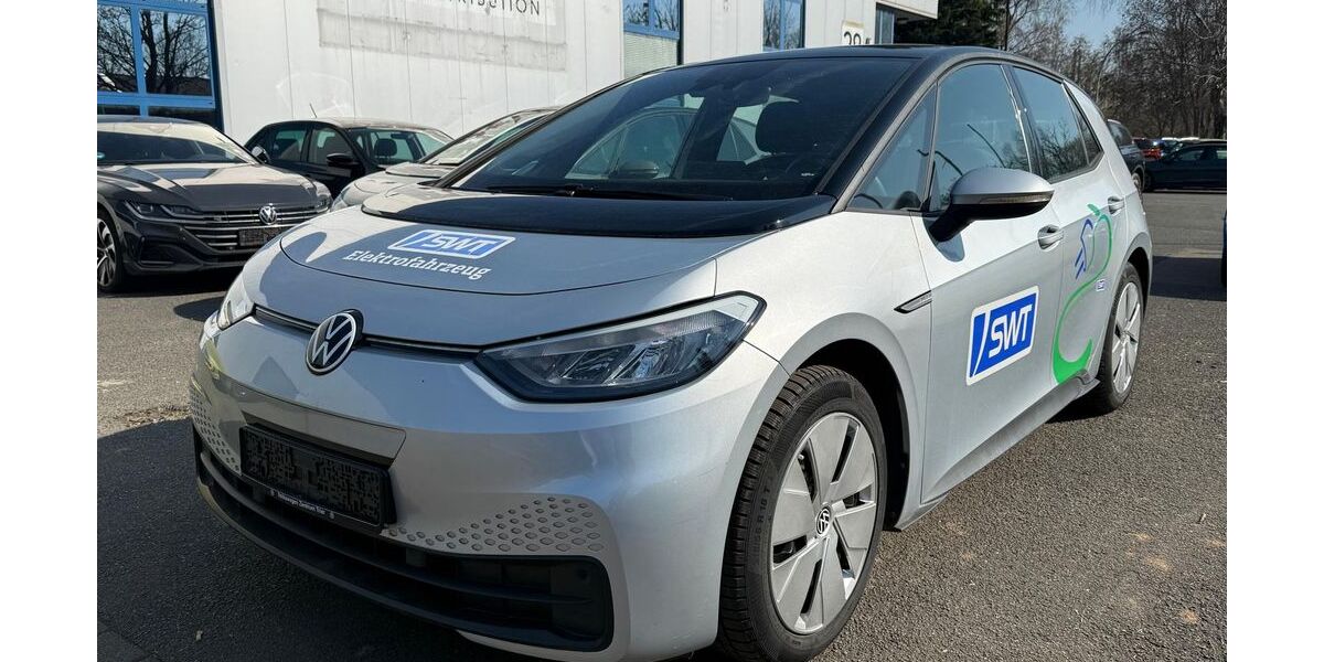 VW ID.3 73.583 km 13.990 &euro; Braunschweig 38122