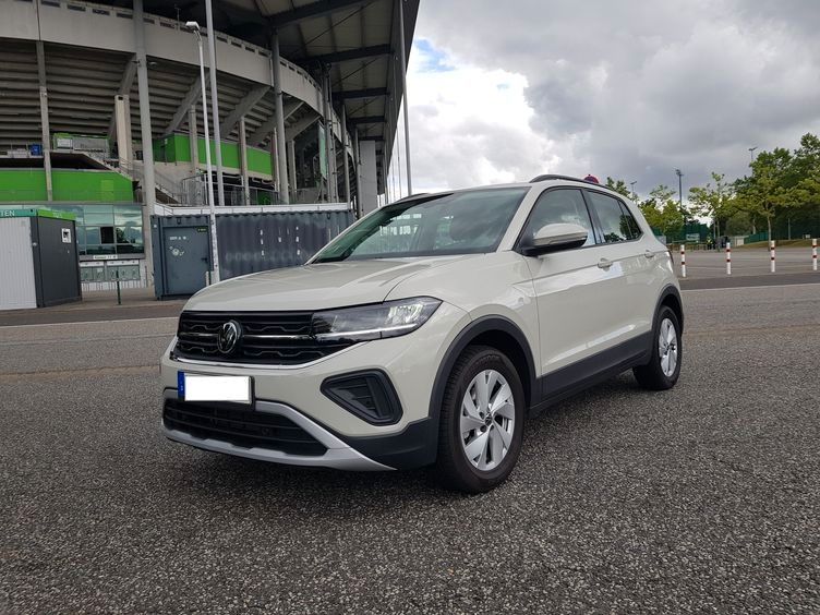 VW T-Cross 9.800 km 21.900 &euro; Braunschweig 38110