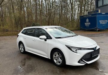 Toyota Corolla 251.000 km 11.700 &euro; Salzgitter 38226