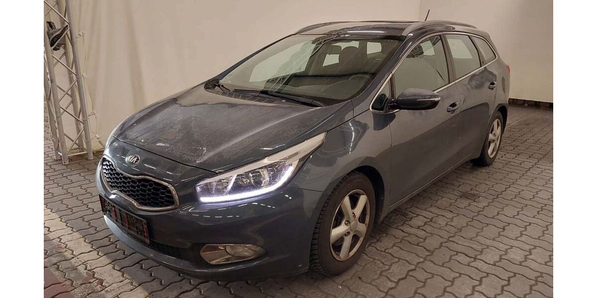 Kia ceed Sportswagon 159.000 km 5.990 &euro; Braunschweig Wenden 38110