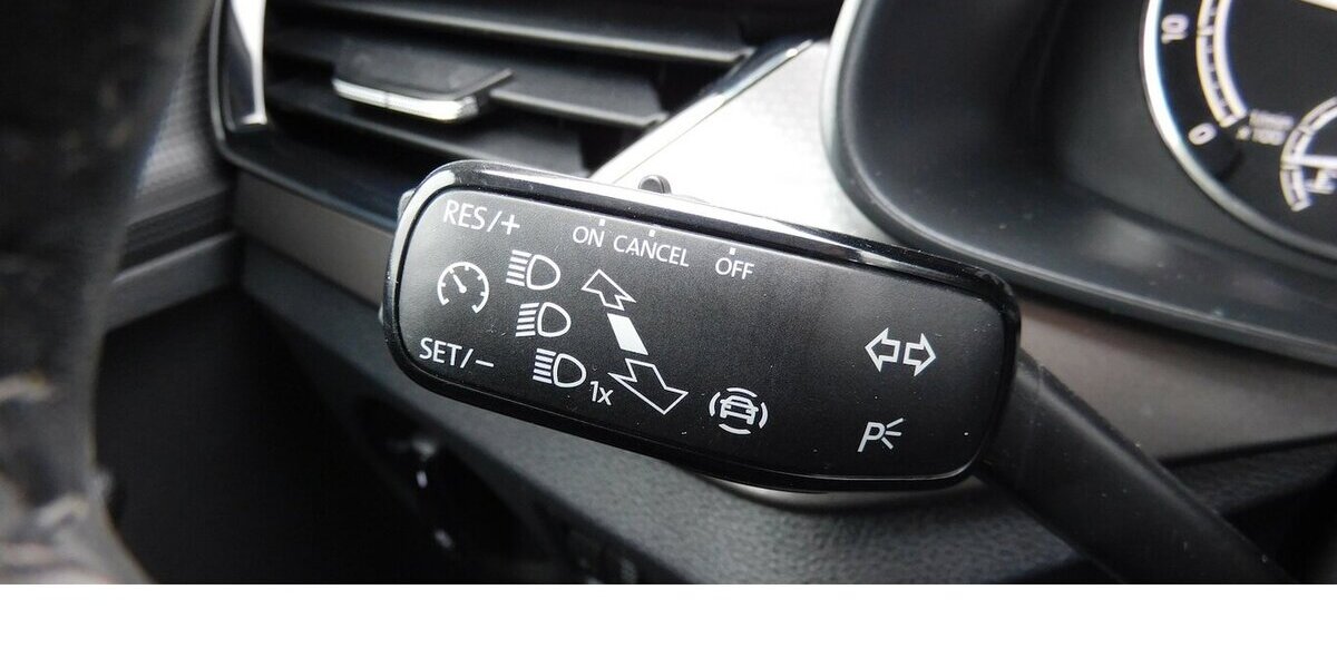 Skoda Kamiq 1.0 Ambition Clever TSI BMT Navi Klima 21.200 km 18.390 &euro; Vordorf 38533