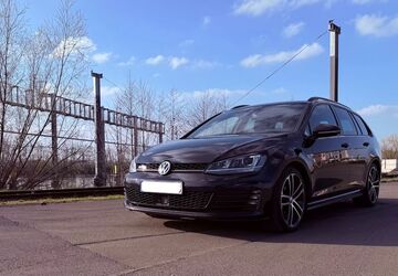 VW Golf 124.040 km 15.400 &euro; Braunschweig 38122