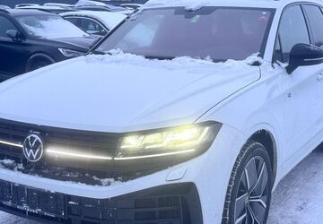 VW Touareg 122.595 km 55.990 &euro; Braunschweig 38122