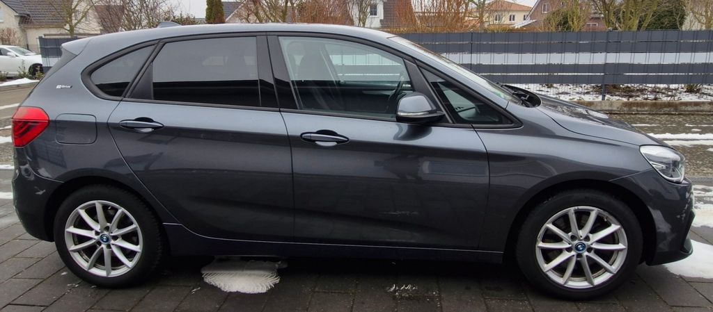 BMW 225 Active Tourer 68.000 km 15.350 &euro; Vechelde 38159