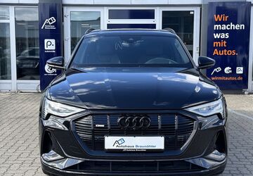 Audi e-tron 35.994 km 39.950 &euro; Salzgitter 38229