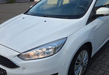 Ford Focus 165.000 km 5.990 &euro; Braunschweig 38112
