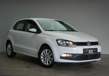 VW Polo 88.000 km 9.990 &euro; Braunschweig 38110