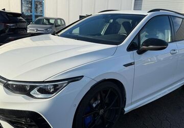 VW Golf 90.925 km 30.990 &euro; Braunschweig 38122