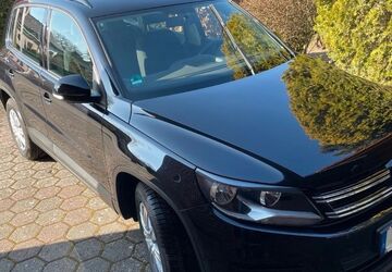 VW Tiguan 132.500 km 11.800 &euro; Meinersen 38536