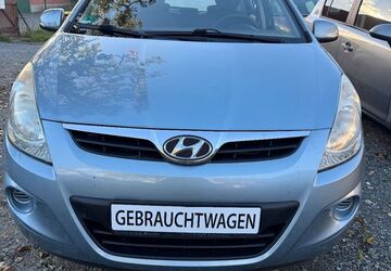 Hyundai i20 148.000 km 3.550 &euro; Adersheim 38304