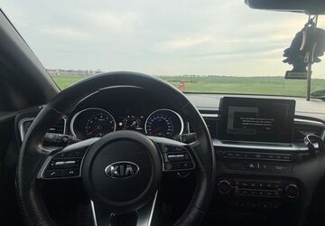 Kia pro ceed / ProCeed 108.902 km 18.000 &euro; Braunschweig 38120