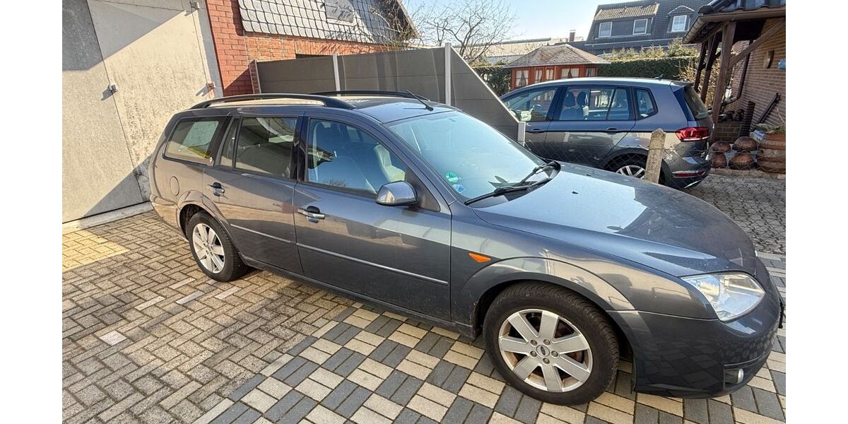 Ford Mondeo 220.000 km 2.100 &euro; Wolfsburg 38448